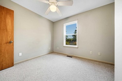 Beautiful 3-bedroom, 2-bath home overlooking Lake Hamilton with - photo 18