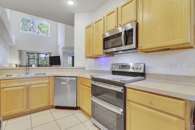 Spacious CBS-built 4-bedroom, 2.5-bath townhome offering - photo 20
