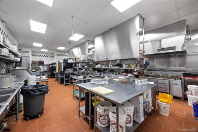 Investment Opportunity Prime Commercial Property for Sale in - photo 21