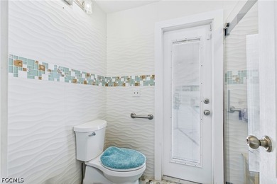 BOATER'S PARADISE WITH DIRECT GULF ACCESS! This beautifully - photo 28
