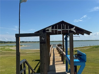 FUN AWAITS ON SUNSET DRIVE!!! WELCOME TO YOUR PEACEFUL - photo 32