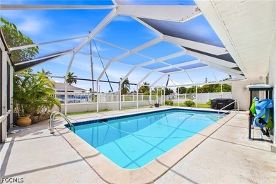 BOATER'S PARADISE WITH DIRECT GULF ACCESS! This beautifully - photo 34