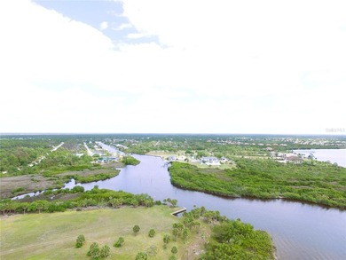 The Crown Jewel of Waterfront Living. Discover the ultimate - photo 8