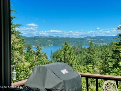 Coeur d Alene Lake Home Sale Pending in Worley Idaho