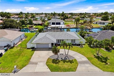 BOATER'S PARADISE WITH DIRECT GULF ACCESS! This beautifully - photo 41