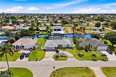BOATER'S PARADISE WITH DIRECT GULF ACCESS! This beautifully - photo 42