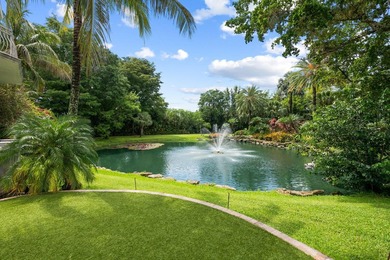 Spectacular, Grande Manor on 3 sprawling acres completely fenced - photo 11