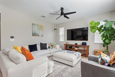 Welcome to your 5 bedroom, 3.5 bath home situated on a premium - photo 15