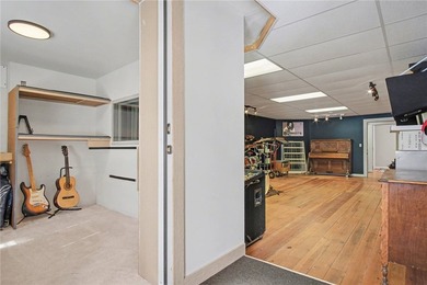 Discover the perfect blend of coastal charm and country quiet at - photo 18
