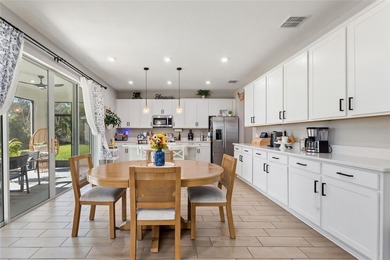 Welcome to your 5 bedroom, 3.5 bath home situated on a premium - photo 18