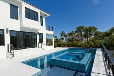This newly completed coastal retreat offers a rare architectural - photo 18