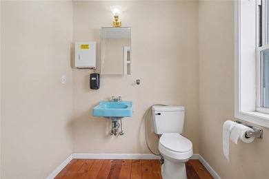 Discover the perfect blend of coastal charm and country quiet at - photo 19