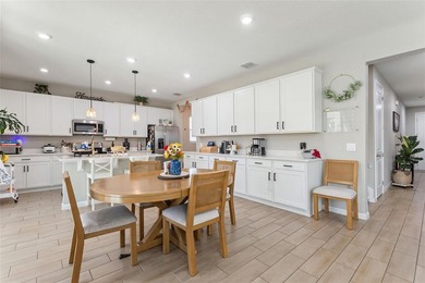 Welcome to your 5 bedroom, 3.5 bath home situated on a premium - photo 19