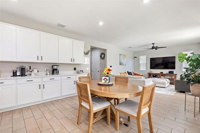 Welcome to your 5 bedroom, 3.5 bath home situated on a premium - photo 21