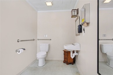 Discover the perfect blend of coastal charm and country quiet at - photo 24