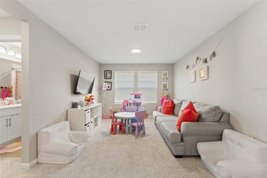 Welcome to your 5 bedroom, 3.5 bath home situated on a premium - photo 26
