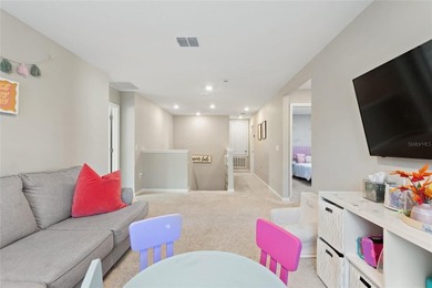 Welcome to your 5 bedroom, 3.5 bath home situated on a premium - photo 27