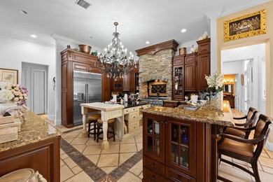 Spectacular, Grande Manor on 3 sprawling acres completely fenced - photo 29