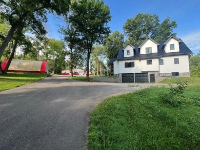 Lake Home For Sale in Hillpoint, Wisconsin