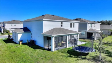 Welcome to your 5 bedroom, 3.5 bath home situated on a premium - photo 45