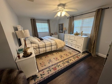 PRICE: Construction comparables indicate a price of $580,000 - photo 8