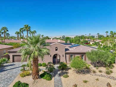 St. Augustine Community Stunner in Rancho Mirage! This luxurious - photo 1