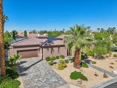 St. Augustine Community Stunner in Rancho Mirage! This luxurious - photo 4