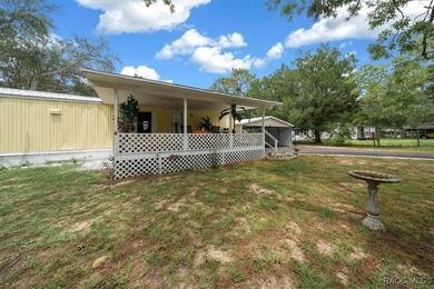 Welcome to this charming 2-bedroom, 1.5-bath single wide - photo 9