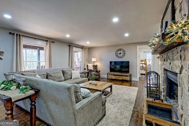 Fully renovated home ideally located between Clayton and Lake