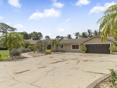 Discover this spacious single-family residence in Loxahatchee - photo 4