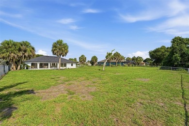 Virtually Staged. Welcome to 275 Rotonda Blvd N, a furnished - photo 36