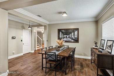 Experience the vacation-every-day lifestyle in this premier - photo 8