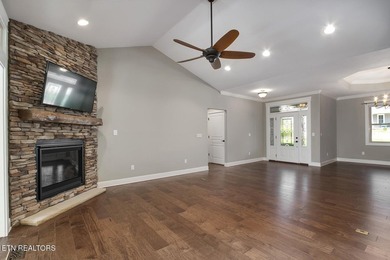 Warm, Functional, and PRIVATE -Perfectly situated in the - photo 7