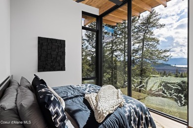 Perched on the slopes of Schweitzer Mountain, this - photo 12