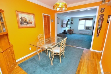 Bright and airy top-floor one-bedroom in the highly sought-after - photo 14
