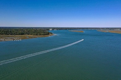 This exceptional 10.98-acre estate lot with 230 feet of - photo 15