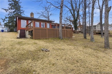 Rare opportunity to own a flat, step-free lakefront lot in the - photo 39