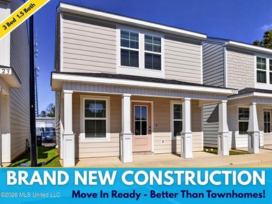 Discover the perfect blend of privacy and low-maintenance living - photo 1