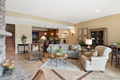 Luxury lake living in prestigious Porto Cima. This exceptional - photo 13