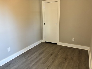 Welcome Home! This adorable home has been fully renovated and is - photo 14