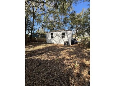 Welcome Home! This adorable home has been fully renovated and is - photo 15