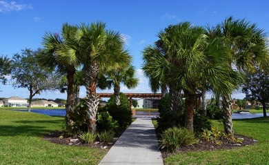 Stunning lakefront smart home with luxury upgrades and - photo 15