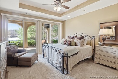 Luxury lake living in prestigious Porto Cima. This exceptional - photo 32