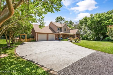 Wake up to breathtaking views of the Holston River from this - photo 10