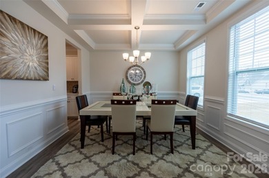 SELLERS WILL ENTERTAIN OFFERS AT $440,000 OR ABOVE! HOME - photo 6