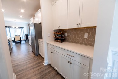 SELLERS WILL ENTERTAIN OFFERS AT $440,000 OR ABOVE! HOME - photo 7