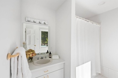 Nestled in the heart of East Hampton Village, 52 Fithian Lane - photo 12