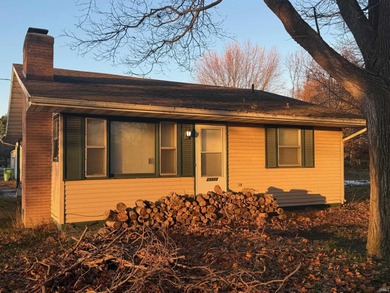 Simonton Lake Home For Sale in Elkhart Indiana