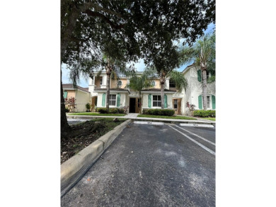 Lake Townhome/Townhouse For Sale in Homestead, Florida