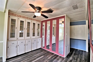 Under contract-accepting backup offers. Virtually Staged - photo 8